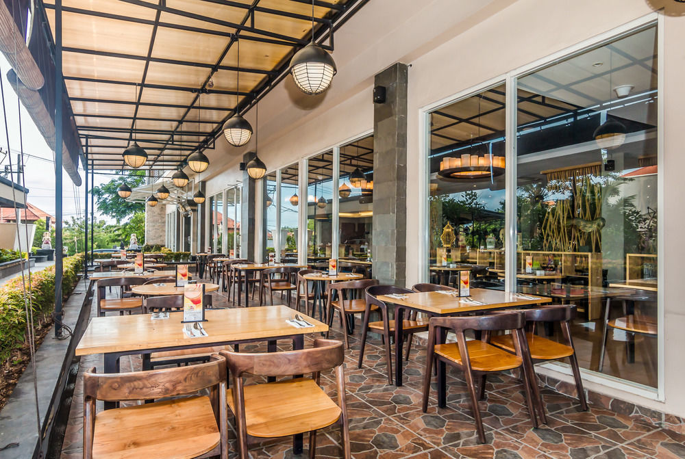 Neo Denpasar By Aston Hotel Exterior photo